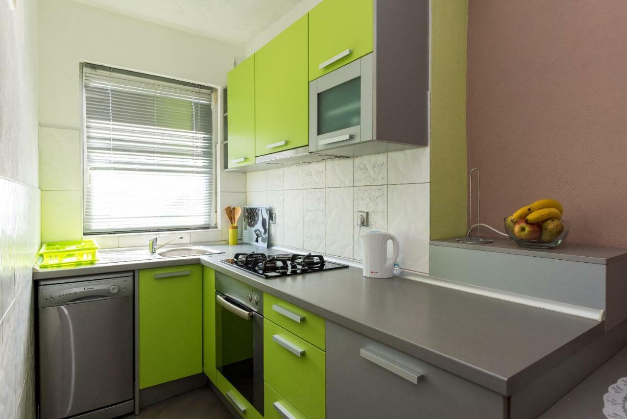Apartments G&M Vodice Exteriör bild